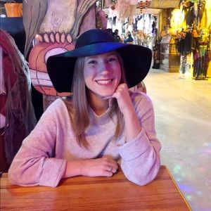 Gray mock neck, bell sleeve sweater